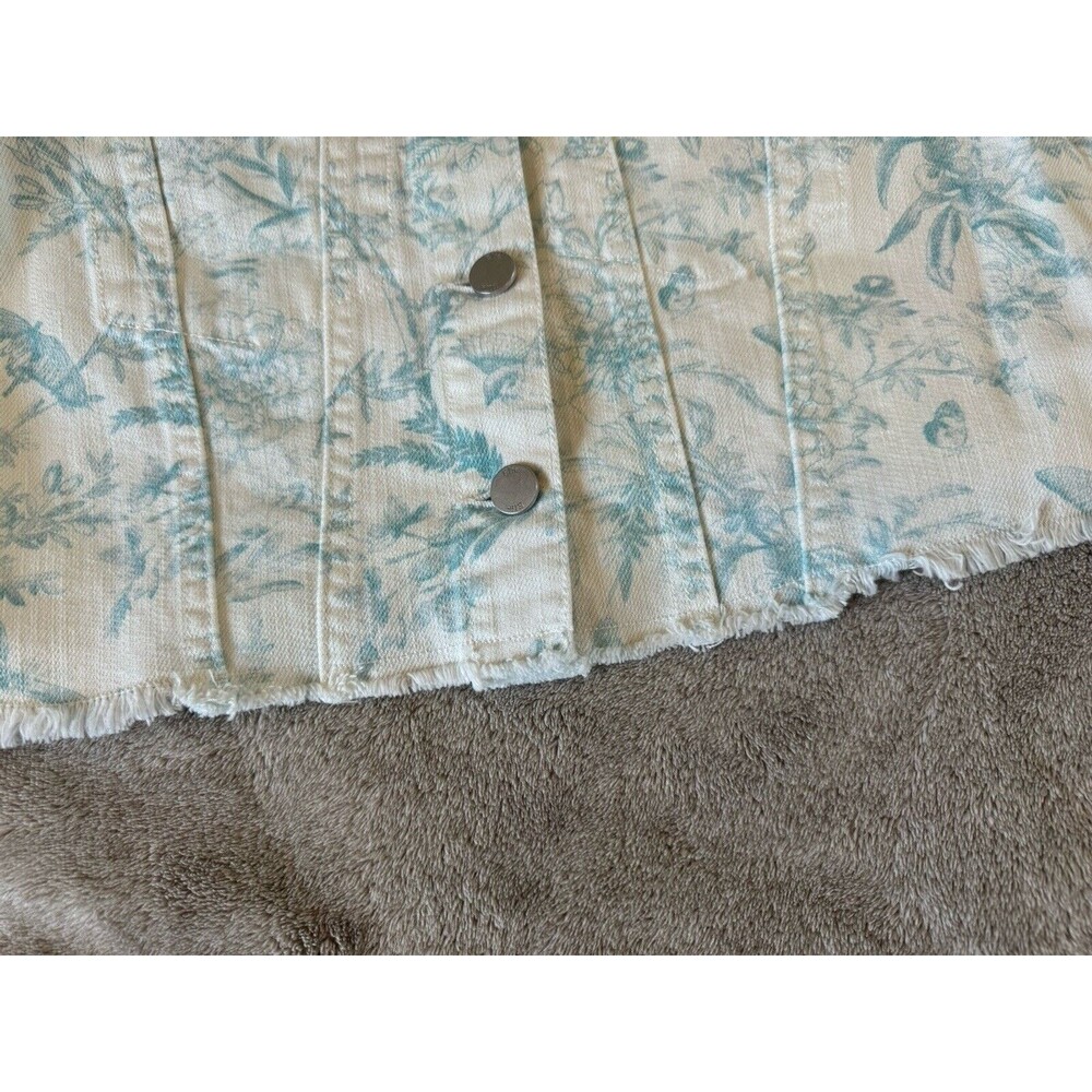 ELIE TAHARI Floral Denim Jacket Cropped Raw Hem White Blue Size M Cotton - Picture 15 of 16